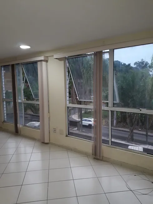 Foto 1 de Sala Comercial para alugar, 25m² em Vargem Grande, Rio de Janeiro