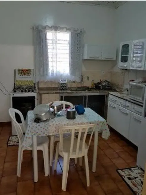 Foto 1 de Casa com 2 Quartos à venda, 107m² em Vila Amélia, Ribeirão Preto