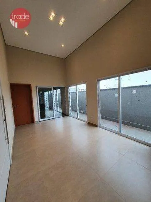 Foto 1 de Casa de Condomínio com 3 Quartos à venda, 160m² em Jardim Valencia, Ribeirão Preto