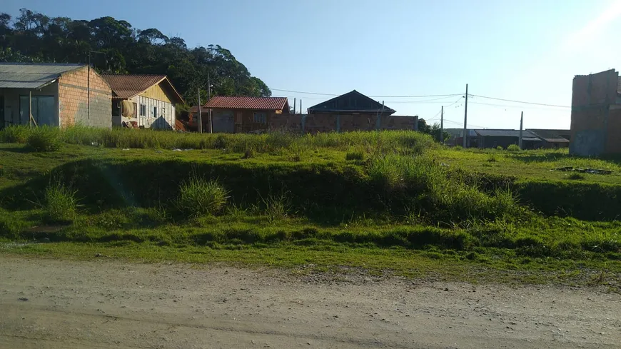 Foto 1 de Lote/Terreno à venda, 240m² em Porto Grande, Araquari