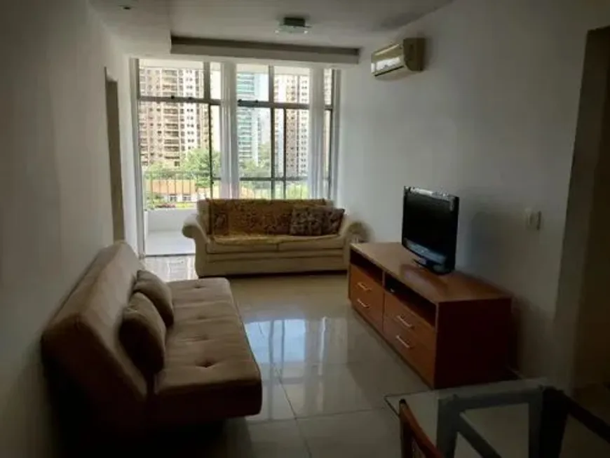 Foto 1 de Apartamento com 2 Quartos à venda, 70m² em Barra da Tijuca, Rio de Janeiro