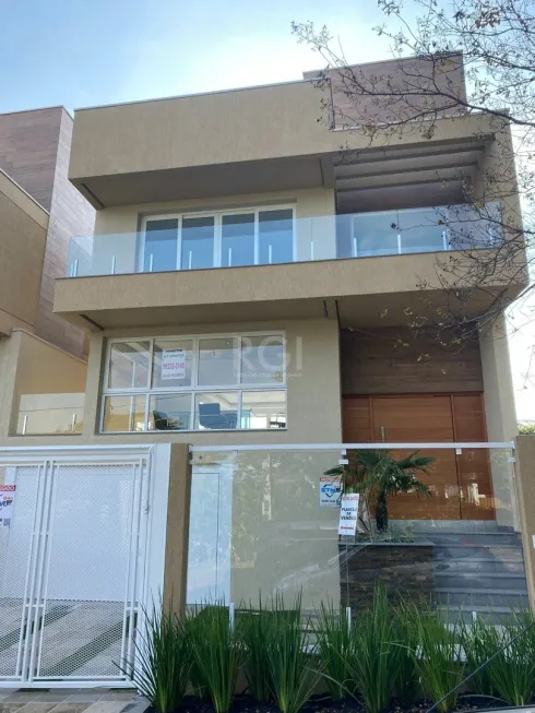 Foto 1 de Casa com 3 Quartos à venda, 287m² em Vila Assunção, Porto Alegre