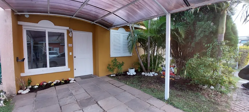 Foto 1 de Casa de Condomínio com 2 Quartos à venda, 79m² em Rio Branco, Canoas