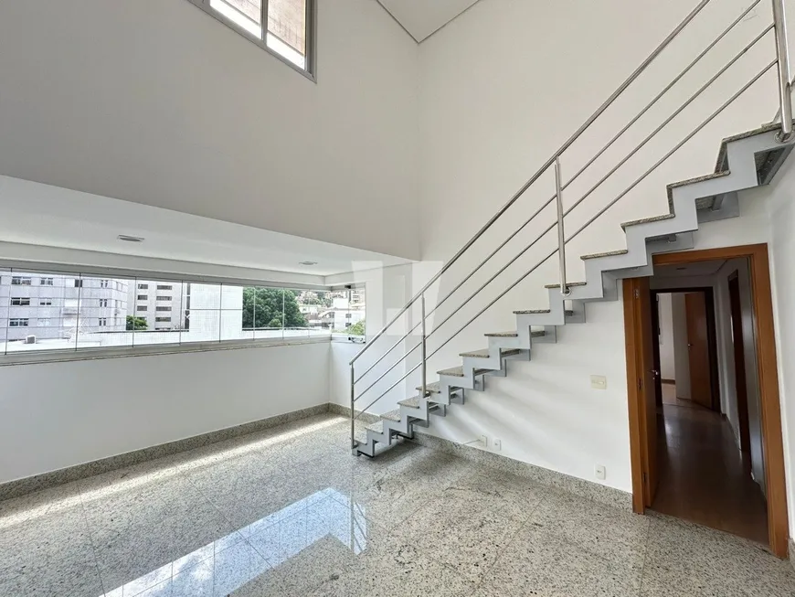 Foto 1 de Cobertura com 3 Quartos para alugar, 180m² em Cruzeiro, Belo Horizonte