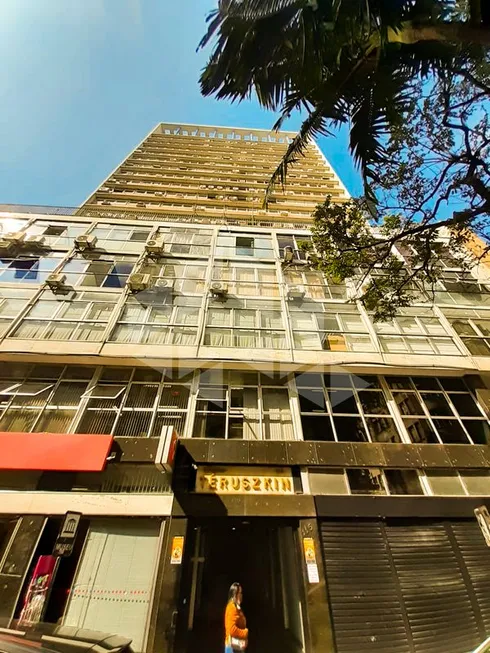 Foto 1 de Sala Comercial para alugar, 28m² em Centro Histórico, Porto Alegre