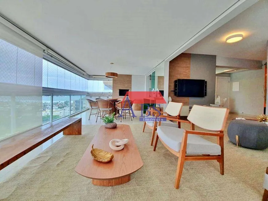 Foto 1 de Apartamento com 3 Quartos à venda, 128m² em Balneário Guarujá , Guarujá