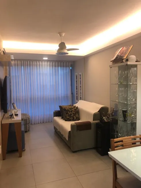 Foto 1 de Apartamento com 1 Quarto à venda, 42m² em Jardim da Penha, Vitória