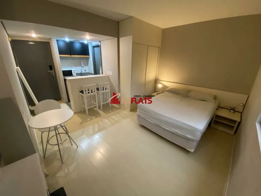 Foto 1 de Flat com 1 Quarto para alugar, 40m² em Moema, São Paulo