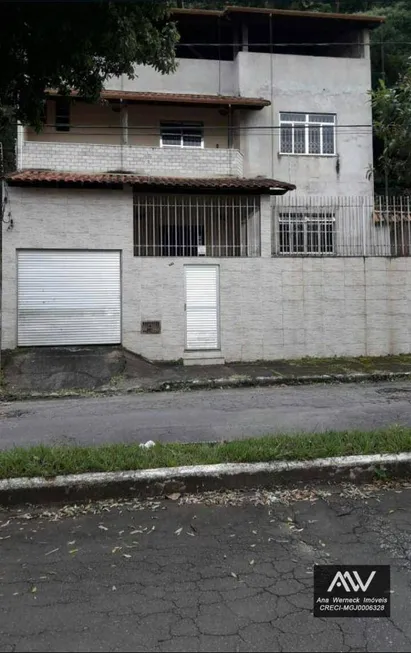 Foto 1 de Casa de Condomínio com 4 Quartos à venda, 300m² em Jardim do Sol, Juiz de Fora