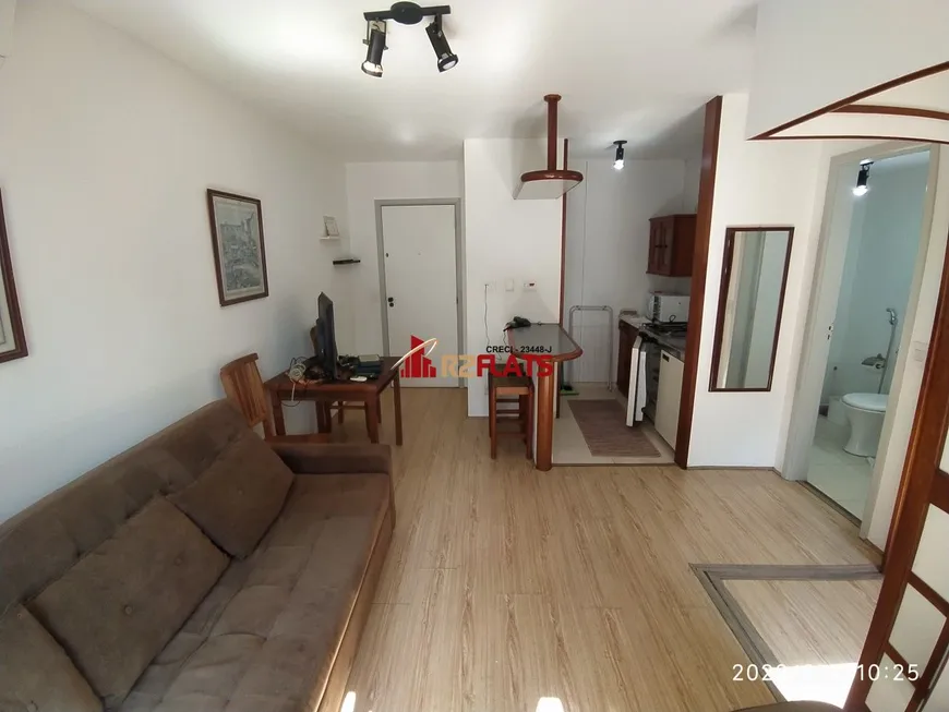 Foto 1 de Flat com 1 Quarto para alugar, 35m² em Moema, São Paulo