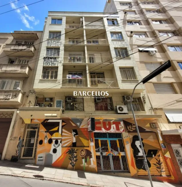 Foto 1 de Apartamento com 2 Quartos à venda, 65m² em Independência, Porto Alegre