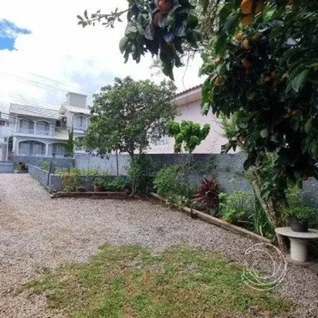 Foto 1 de Lote/Terreno à venda, 386m² em Capoeiras, Florianópolis