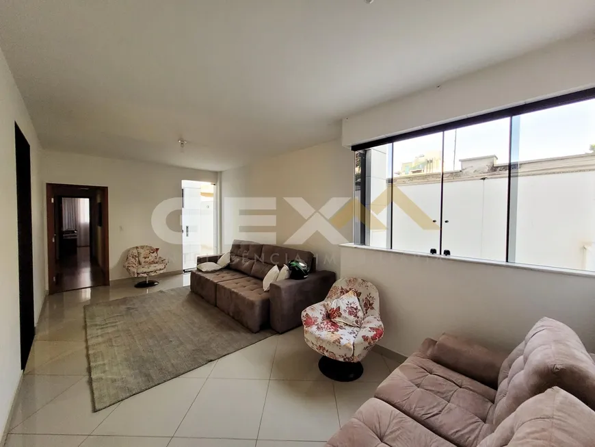 Foto 1 de Apartamento com 3 Quartos à venda, 139m² em Sidil, Divinópolis