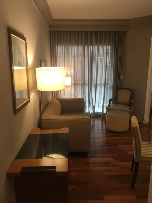Foto 1 de Flat com 2 Quartos para alugar, 55m² em Itaim Bibi, São Paulo