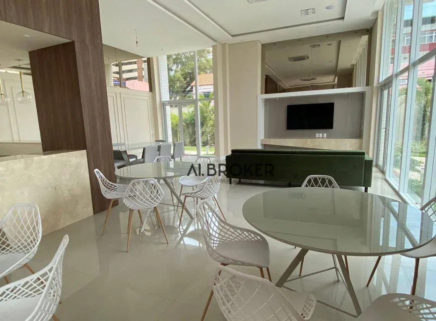 Foto 1 de Apartamento com 4 Quartos à venda, 151m² em Meireles, Fortaleza