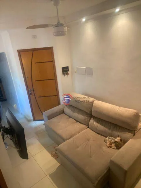 Foto 1 de Apartamento com 2 Quartos à venda, 38m² em Vila Príncipe de Gales, Santo André