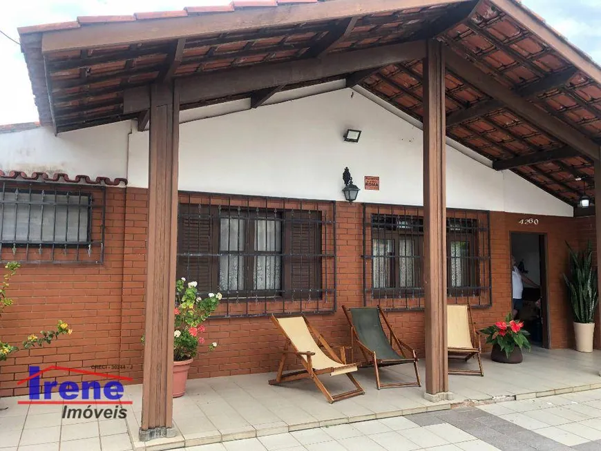 Foto 1 de Casa com 3 Quartos à venda, 94m² em Vila Suarao, Itanhaém