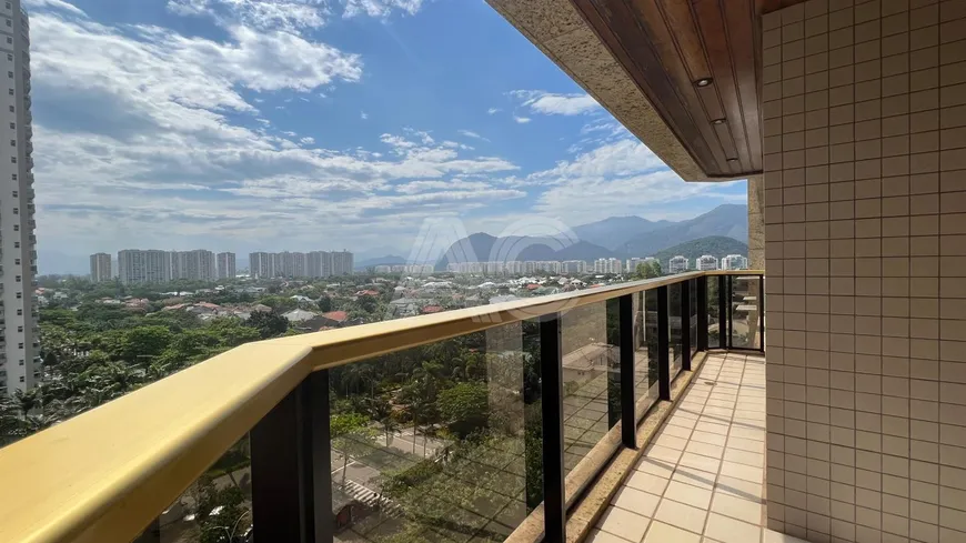 Foto 1 de Apartamento com 4 Quartos à venda, 159m² em Barra da Tijuca, Rio de Janeiro