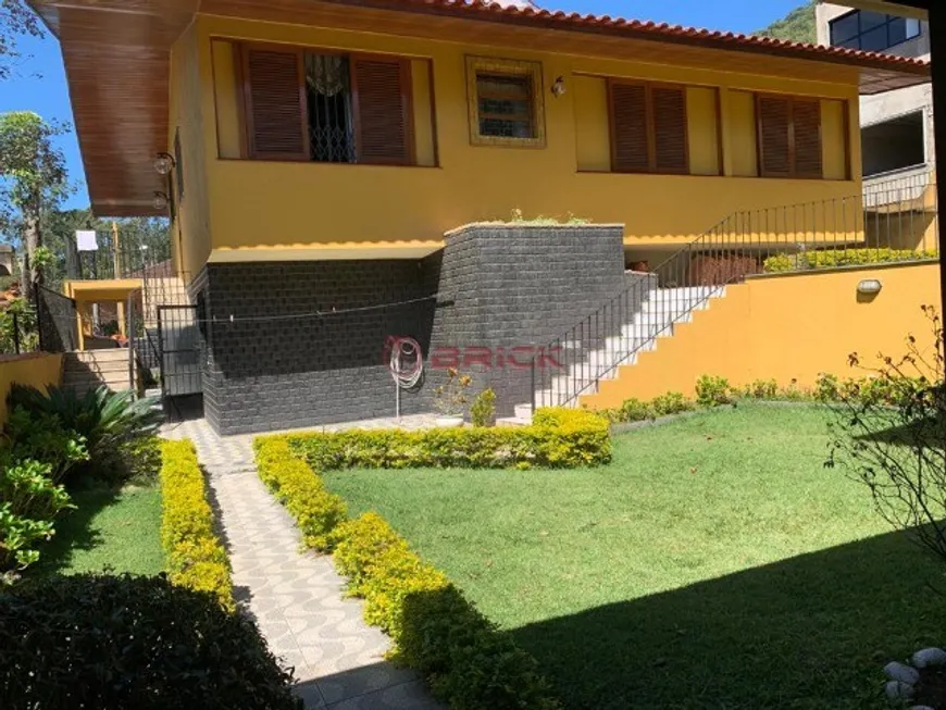 Foto 1 de Casa com 3 Quartos à venda, 146m² em Iúcas, Teresópolis