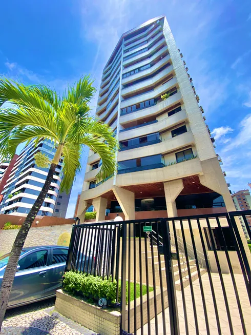 Foto 1 de Apartamento com 3 Quartos para alugar, 197m² em Treze de Julho, Aracaju