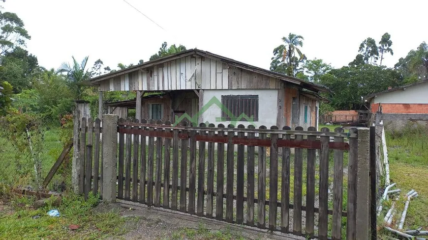 Foto 1 de Fazenda/Sítio com 3 Quartos à venda, 130m² em Pinheiros, Balneário Barra do Sul