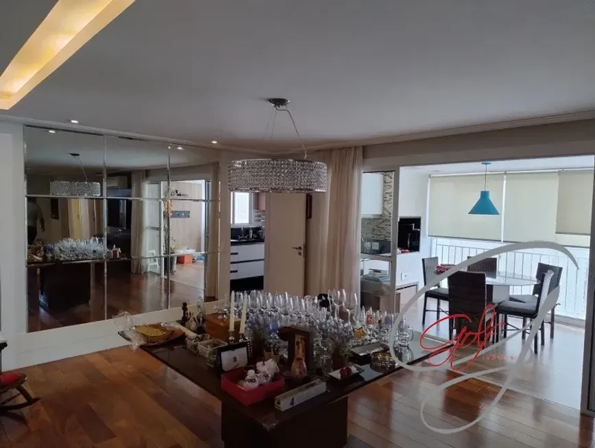 Foto 1 de Apartamento com 3 Quartos à venda, 143m² em Vila São Francisco, São Paulo