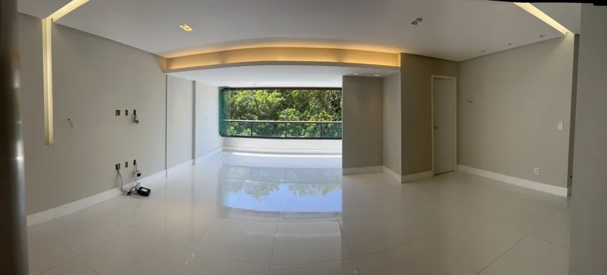 Foto 1 de Apartamento com 4 Quartos à venda, 152m² em Pituaçu, Salvador