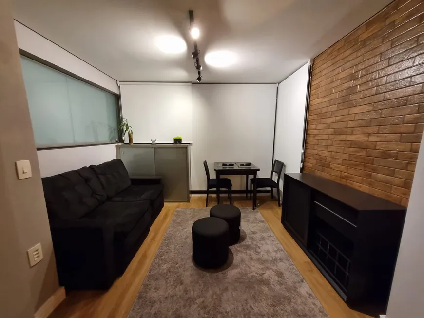 Foto 1 de Apartamento com 1 Quarto para alugar, 30m² em Brooklin, São Paulo