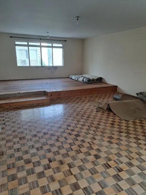 Foto 1 de Apartamento com 3 Quartos à venda, 205m² em Cerqueira César, São Paulo