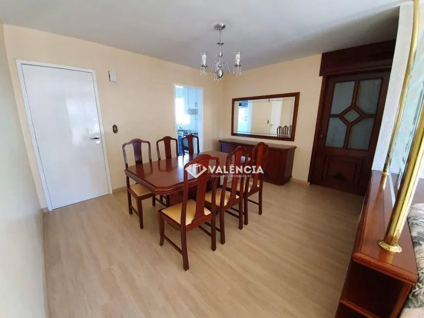 Foto 1 de Apartamento com 3 Quartos para alugar, 138m² em Centro, Cascavel