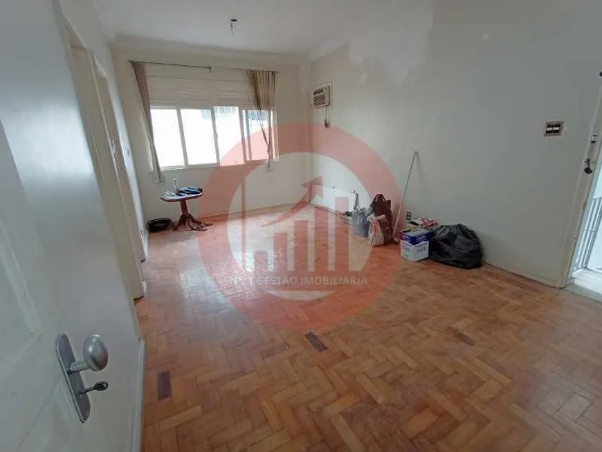 Foto 1 de Apartamento com 4 Quartos para alugar, 100m² em Tijuca, Rio de Janeiro