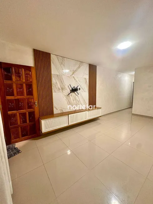 Foto 1 de Casa com 2 Quartos à venda, 150m² em Jardim das Rosas Zona Sul, São Paulo