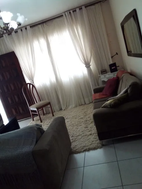 Foto 1 de Casa com 3 Quartos à venda, 120m² em Vila Dirce, Mauá