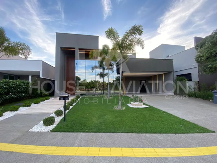 Foto 1 de Casa de Condomínio com 4 Quartos à venda, 238m² em PORTAL DO SOL GREEN, Goiânia