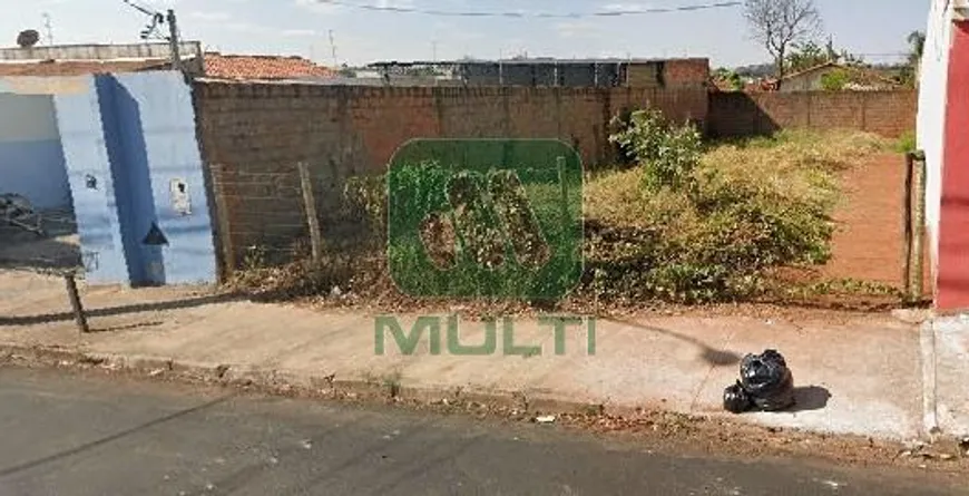 Foto 1 de Lote/Terreno com 1 Quarto para alugar, 260m² em Pacaembu, Uberlândia