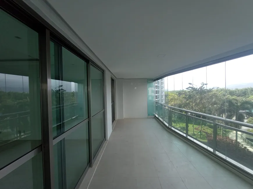 Foto 1 de Apartamento com 4 Quartos para venda ou aluguel, 330m² em Barra da Tijuca, Rio de Janeiro