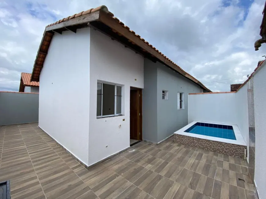 Foto 1 de Casa com 2 Quartos à venda, 49m² em Cibratel II, Itanhaém