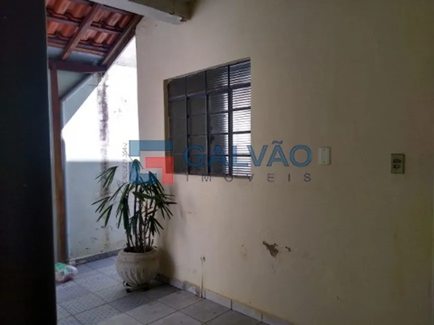 Foto 1 de Casa com 2 Quartos à venda, 98m² em Vila Margarida, Jundiaí