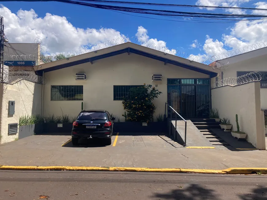 Foto 1 de Casa com 6 Quartos para alugar, 160m² em Jardim América, Ribeirão Preto