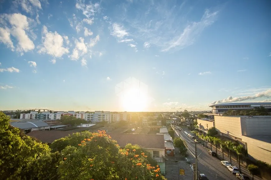 Foto 1 de Apartamento com 3 Quartos à venda, 73m² em Humaitá, Porto Alegre