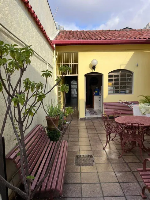 Foto 1 de Casa com 3 Quartos à venda, 286m² em Vila Gumercindo, São Paulo