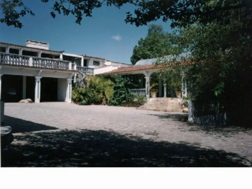 Foto 1 de Imóvel Comercial com 10 Quartos para alugar, 1000m² em Bacacheri, Curitiba