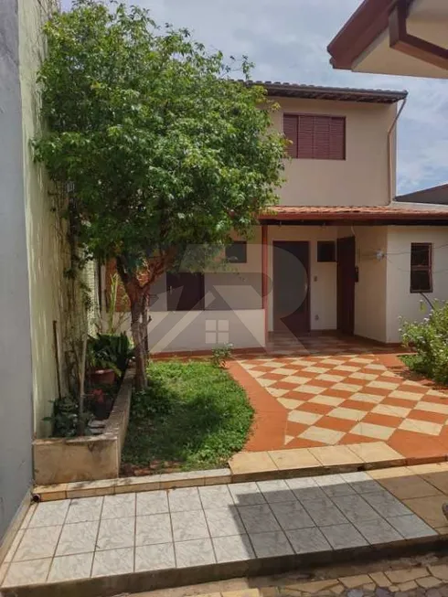 Foto 1 de Sobrado com 2 Quartos à venda, 171m² em Vila Cristina, Rio Claro