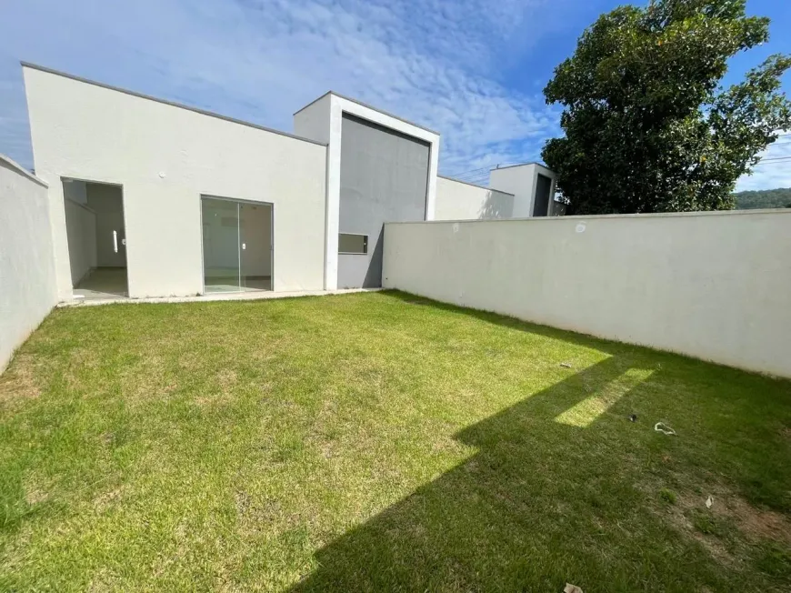 Foto 1 de Casa com 3 Quartos para alugar, 72m² em Guaratiba, Rio de Janeiro