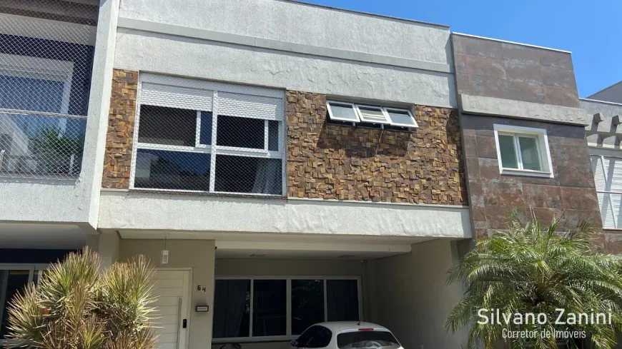 Foto 1 de Casa de Condomínio com 3 Quartos à venda, 249m² em Sarandi, Porto Alegre