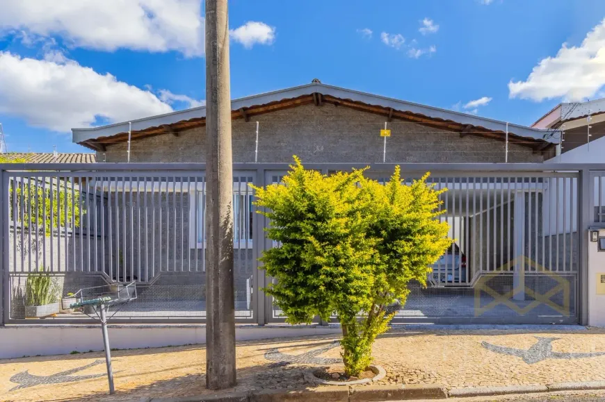 Foto 1 de Casa com 4 Quartos à venda, 270m² em Jardim Magnólia, Campinas