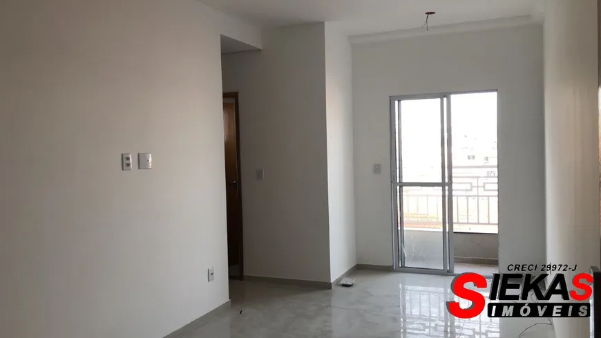 Foto 1 de Apartamento com 2 Quartos para alugar, 40m² em Penha, São Paulo