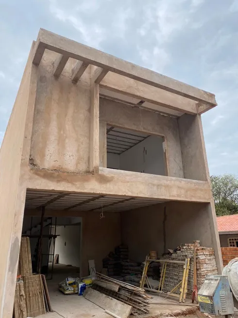 Foto 1 de Casa de Condomínio com 3 Quartos à venda, 280m² em Setor Habitacional Arniqueira, Brasília