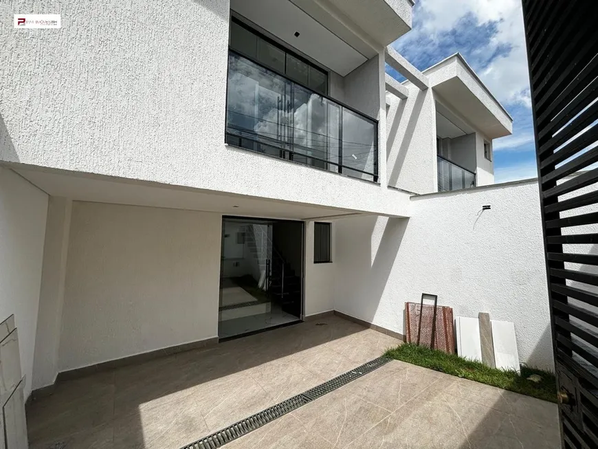 Foto 1 de Casa com 3 Quartos à venda, 160m² em Santa Amélia, Belo Horizonte