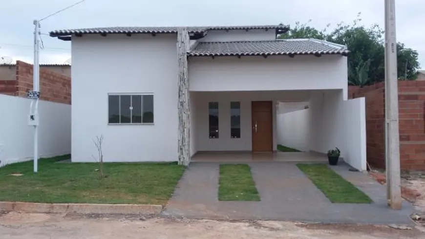 Foto 1 de Casa com 3 Quartos à venda, 107m² em Residencial Araguaia, Anápolis